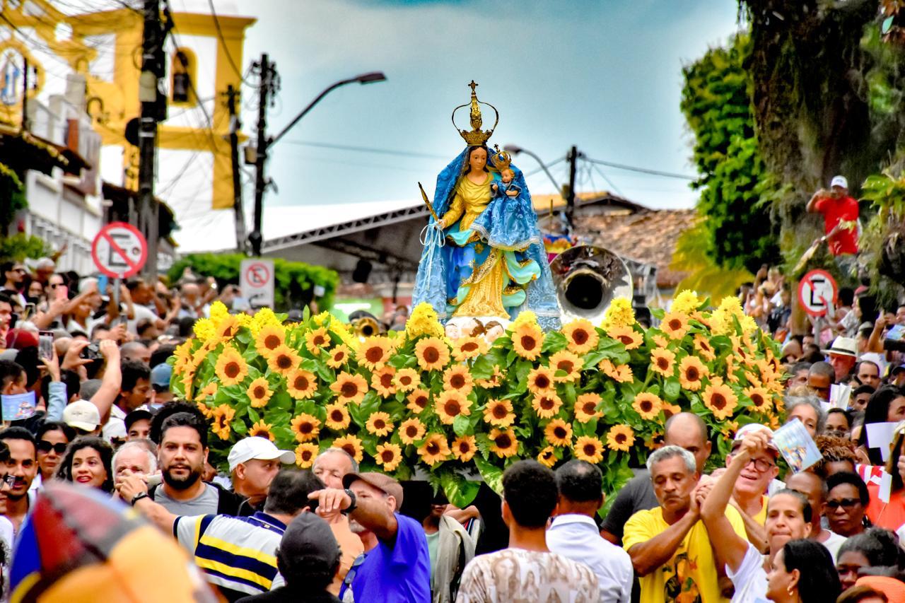 Fé e Tradição: Festejos de Nossa Senhora D'Ajuda mobilizam multidões 10