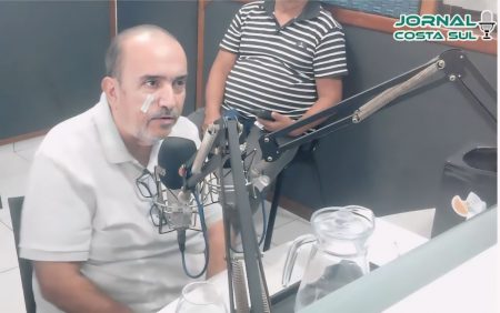 Candidato a Prefeito de Belmonte Iêdo Elias concede entrevista à rádio Costa Sul FM em Canavieiras 16