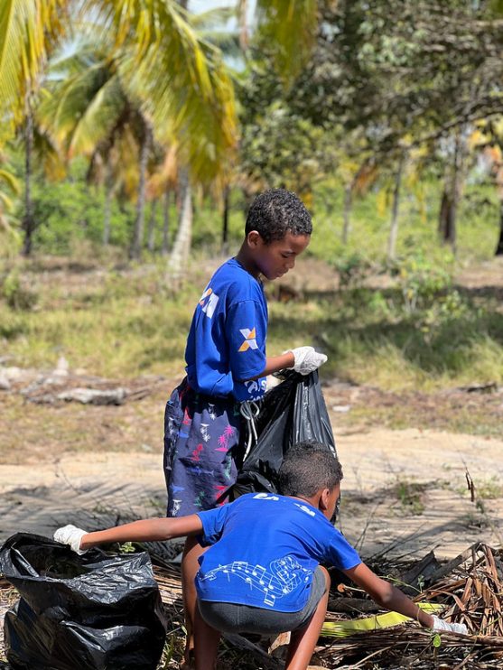 Belmonte: Projeto a Música é o Remédio da Alma realiza ação no Dia Mundial da Limpeza 14