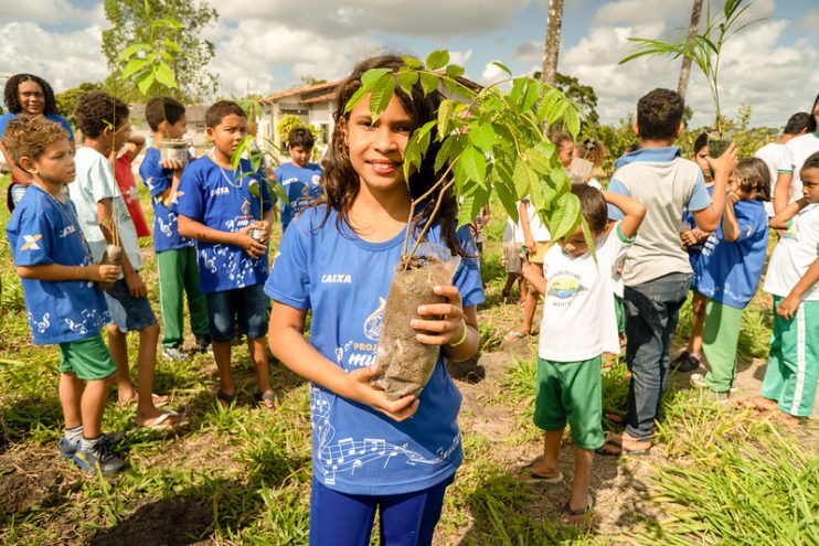 Belmonte: Projeto a Música é o Remédio da Alma realiza ação no Dia Mundial da Limpeza 8