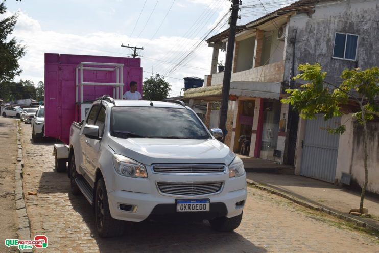 O prefeito de Itagimirim, e candidato à reeleição pelo MDB, Luizinho, realizou, neste sábado (7/set), uma mega carreata seguida da inauguração do Comitê Central de campanha 25