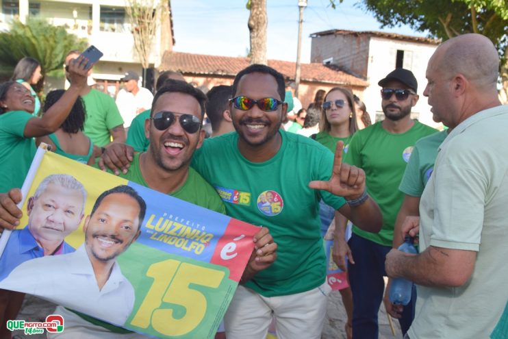 O prefeito de Itagimirim, e candidato à reeleição pelo MDB, Luizinho, realizou, neste sábado (7/set), uma mega carreata seguida da inauguração do Comitê Central de campanha 76