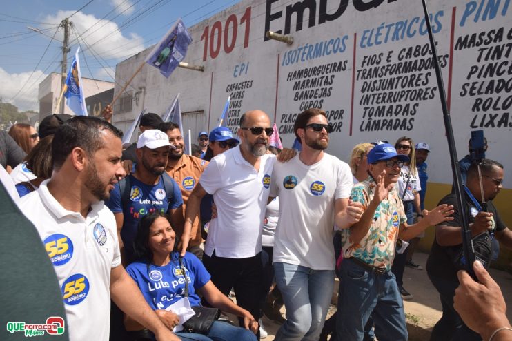 Robério arrasta multidão em caminhada e visita à feira do Juca Rosa neste domingo 25