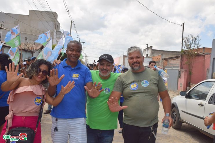 Robério arrasta multidão em caminhada e visita à feira do Juca Rosa neste domingo 51