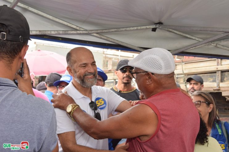 Robério arrasta multidão em caminhada e visita à feira do Juca Rosa neste domingo 57