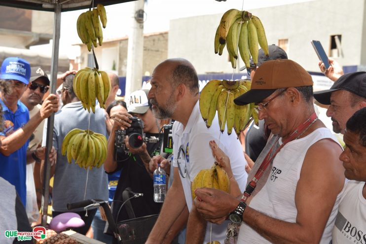 Robério arrasta multidão em caminhada e visita à feira do Juca Rosa neste domingo 62