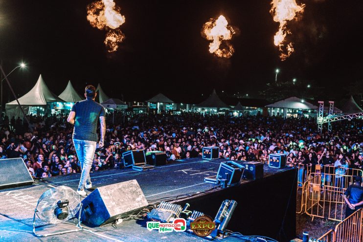 Thiago Aquino, O Grelo, Netto Brito e Kaelzinho Ferraz agitam a primeira noite de shows da 40ª Expo Teixeira 43