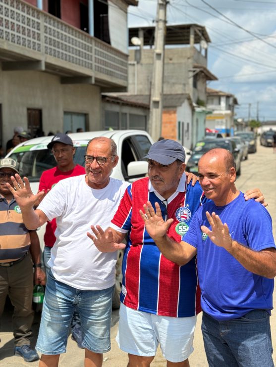 Barrolândia: Iêdo Elias Realiza Adesivaço e Fortalece Campanha em Belmonte 33