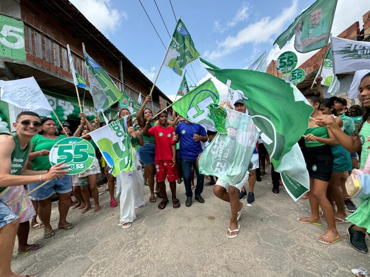 Barrolândia: Iêdo Elias Realiza Adesivaço e Fortalece Campanha em Belmonte 17