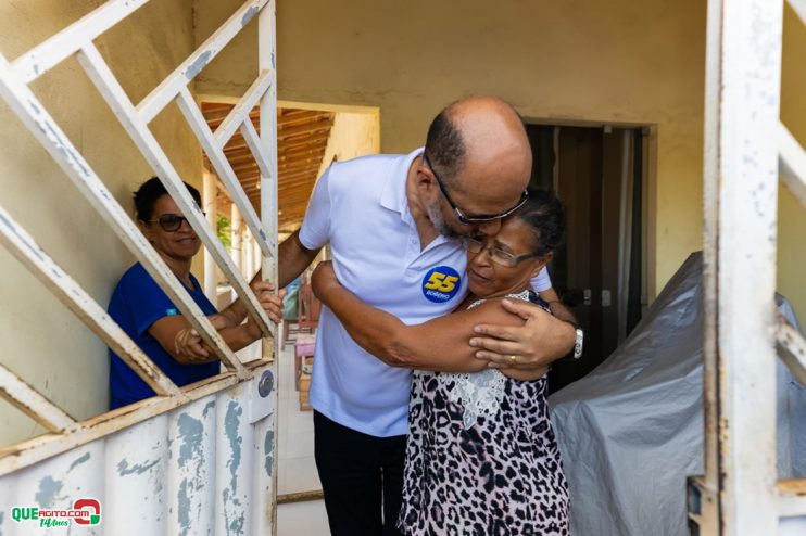 Robério arrasta multidão em caminhada e visita à feira do Juca Rosa neste domingo 85