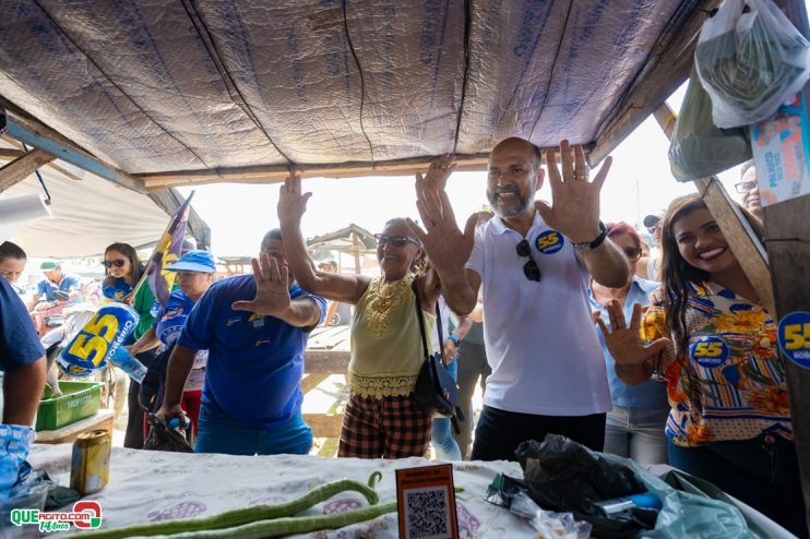 Robério arrasta multidão em caminhada e visita à feira do Juca Rosa neste domingo 92