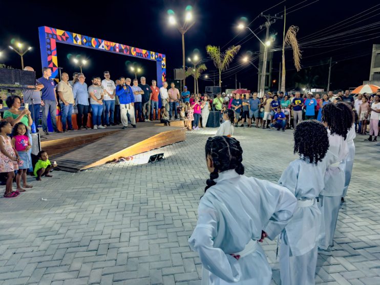 Praça da Família é inaugurada no coração do Baianão 35