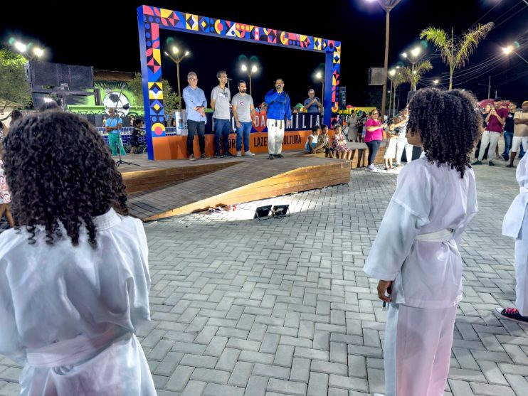 Praça da Família é inaugurada no coração do Baianão 36