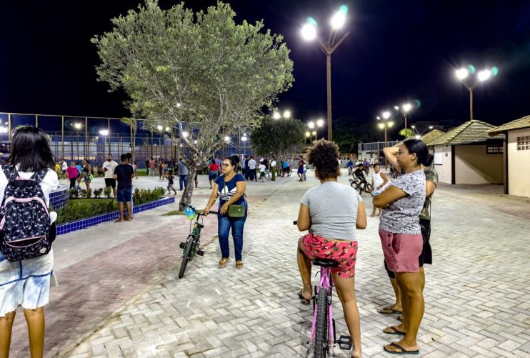 Praça da Família é inaugurada no coração do Baianão 18