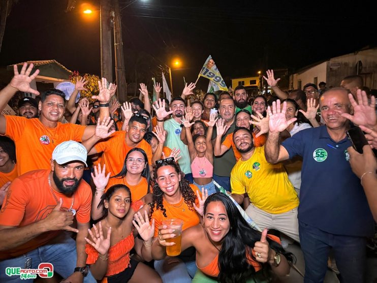 Multidão Recepciona Iêdo e Alice na Caminhada do 55 em Barrolândia 17