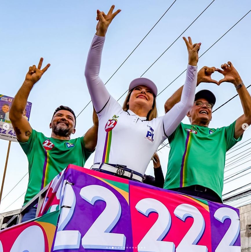 Porto Seguro: Grande caminhada de Jânio Natal mobiliza o Bairro Baianão 6