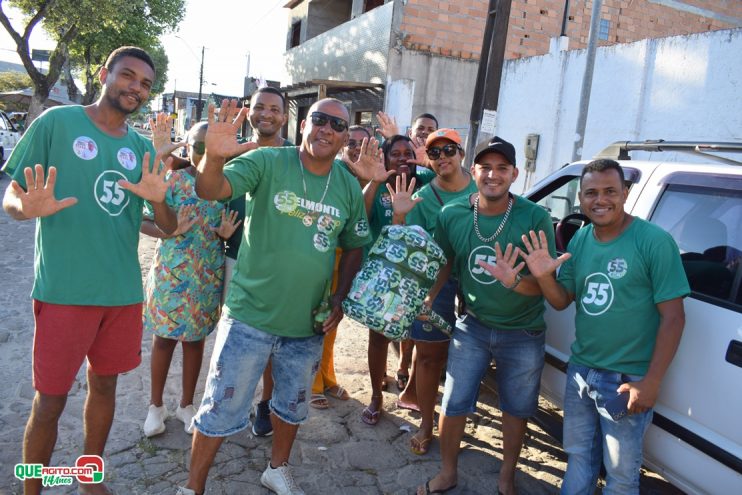 Multidão acompanha corpo a corpo de Iêdo Elias e Alice Britto em Belmonte 22