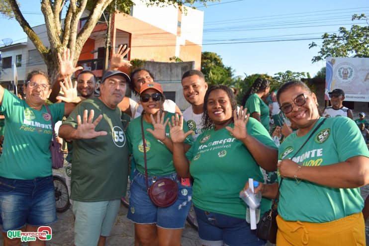 Multidão acompanha corpo a corpo de Iêdo Elias e Alice Britto em Belmonte 32