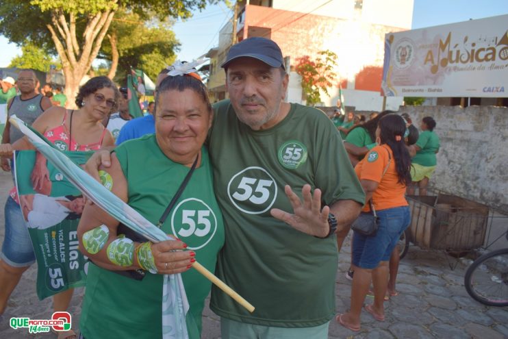 Multidão acompanha corpo a corpo de Iêdo Elias e Alice Britto em Belmonte 34