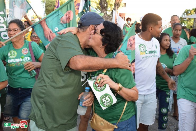 Multidão acompanha corpo a corpo de Iêdo Elias e Alice Britto em Belmonte 39