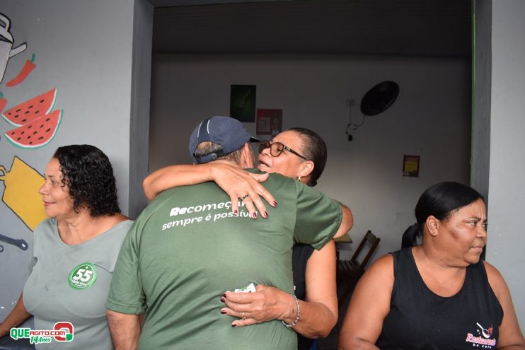 Multidão acompanha corpo a corpo de Iêdo Elias e Alice Britto em Belmonte 66