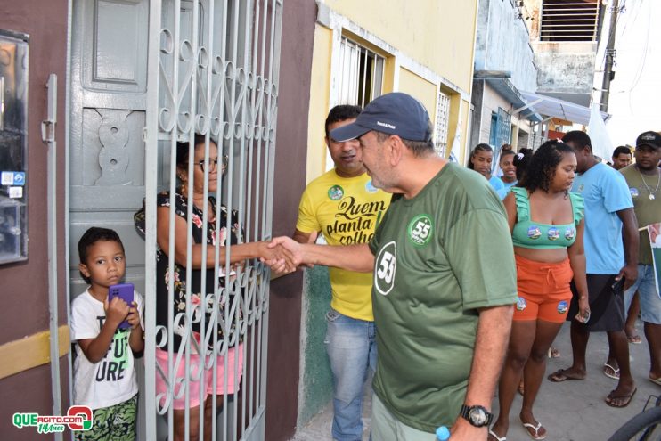 Multidão acompanha corpo a corpo de Iêdo Elias e Alice Britto em Belmonte 68