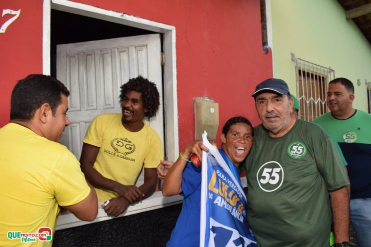 Multidão acompanha corpo a corpo de Iêdo Elias e Alice Britto em Belmonte 72