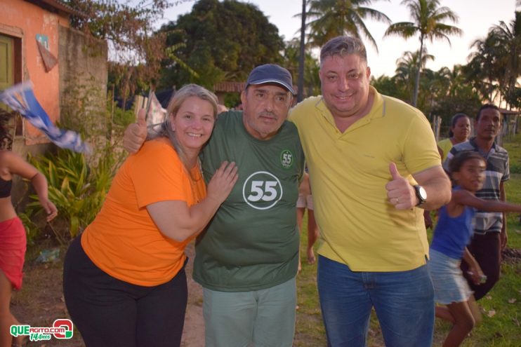 Multidão acompanha corpo a corpo de Iêdo Elias e Alice Britto em Belmonte 98