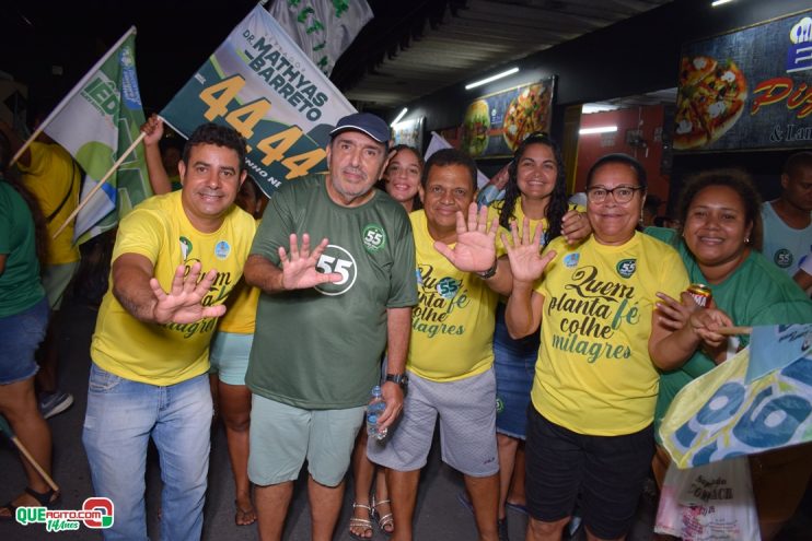 Multidão acompanha corpo a corpo de Iêdo Elias e Alice Britto em Belmonte 174