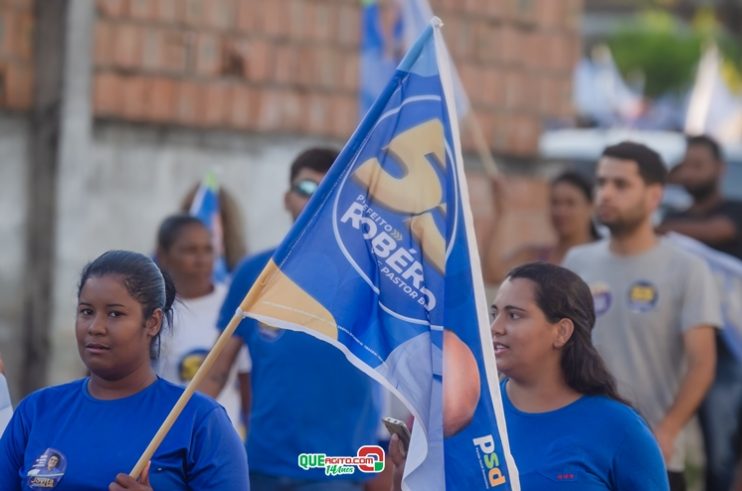 Robério confirma asfalto no Alecrim I e construção de creche e praça no Paquetá 194