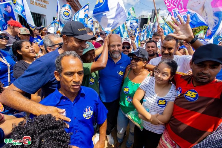 Em caminhada na Colônia com candidatos a vereador, Robério é aclamado pela população 9