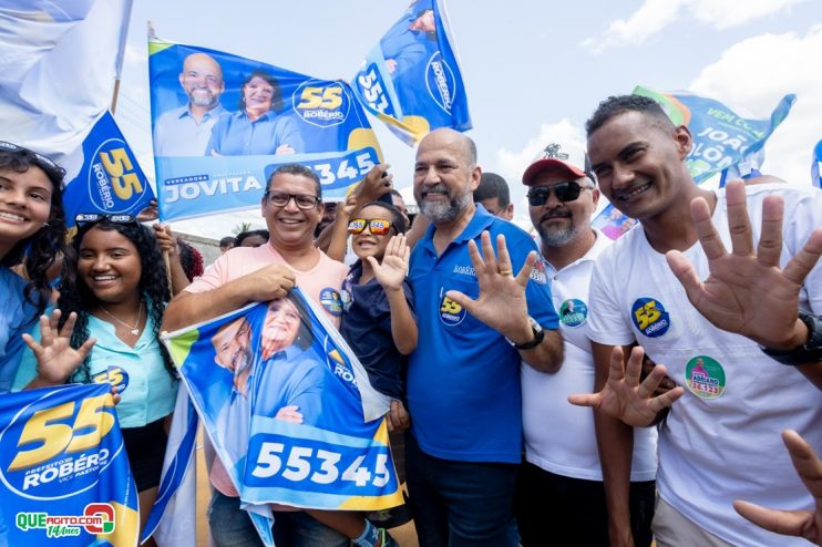 Em caminhada na Colônia com candidatos a vereador, Robério é aclamado pela população 19