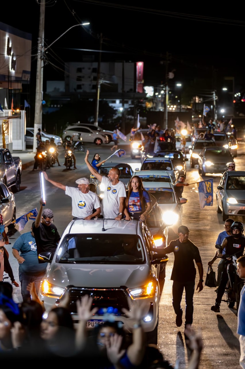 Grande Carreata da Vitória 55 consagra campanha de Robério em Eunápolis 7