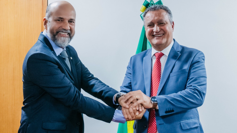 Robério discute execução de obras que transformarão Eunápolis em reunião com o ministro Rui Costa em Brasília 5