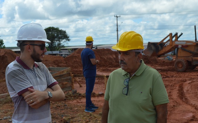 Prefeito eleito de Belmonte visita obras de unidade escolar de tempo integral em Barrolândia 7