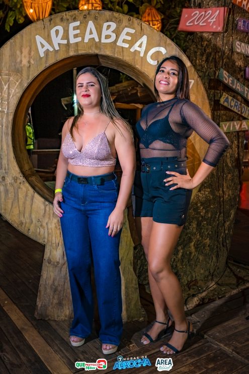 Tayrone e Larissa Gomes encantam público nas 07 Horas de Arrocha da Cabana Area Beach 56