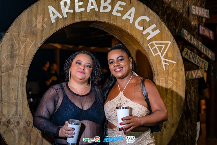 Tayrone e Larissa Gomes encantam público nas 07 Horas de Arrocha da Cabana Area Beach 129