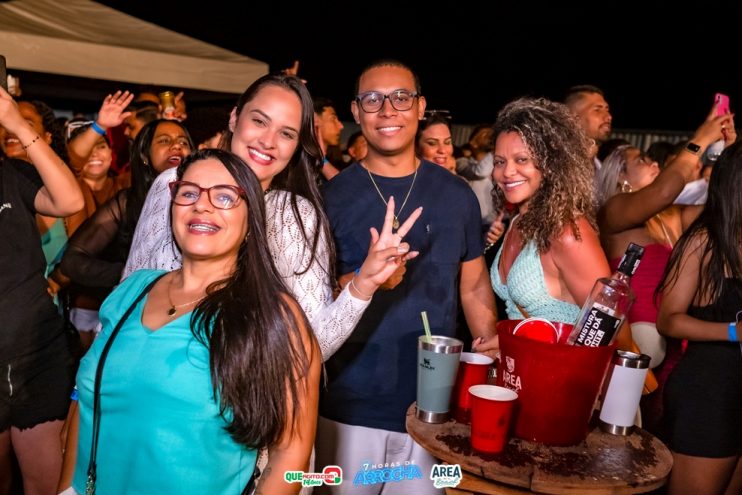 Tayrone e Larissa Gomes encantam público nas 07 Horas de Arrocha da Cabana Area Beach 505