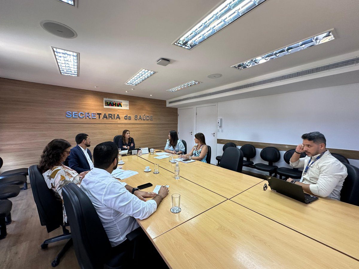 Cláudia Oliveira debate descentralização da saúde na Costa do Descobrimento 5