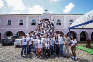 BRAVA Energia reúne mais de 60 lideranças comunitárias em prédio histórico da Bahia para apresentar resultados do projeto de educação ambiental 1