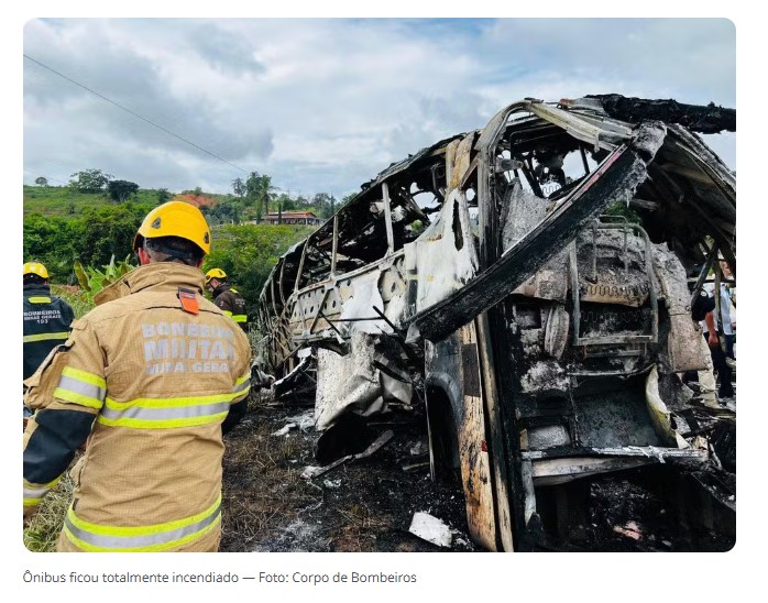 Acidente em MG é a maior tragédia em rodovias federais desde 2007, início da série histórica da PRF 6