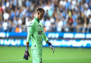 Goleiro de Copa do Mundo, Muslera desperta interesse do Bahia 2