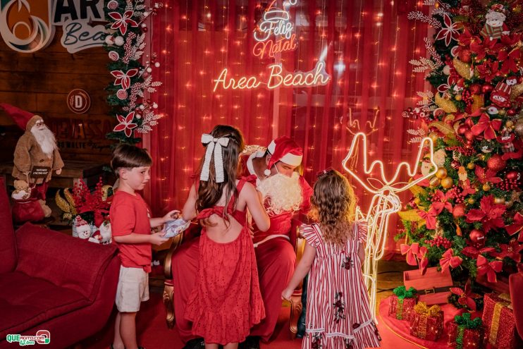 Uma noite de muita emoção no Natal Área Beach 2024 56