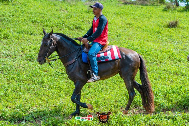 Cavaleiros e amazonas lotam as ruas de Cachoeira do Aranã, durante a Cavalgada Show 234