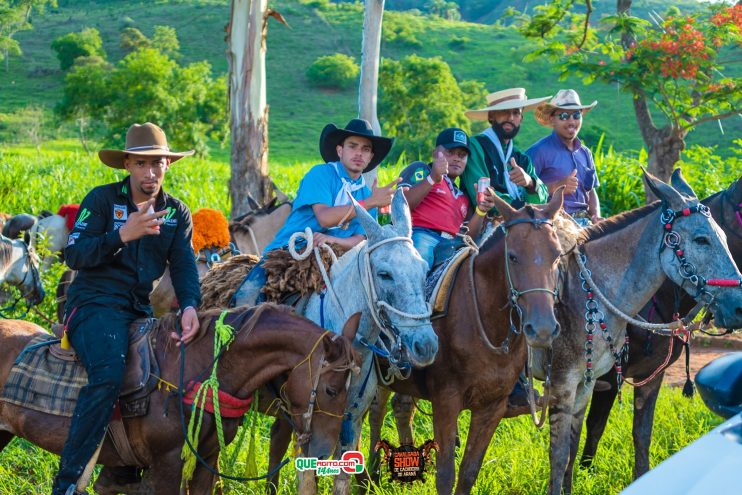 Cavaleiros e amazonas lotam as ruas de Cachoeira do Aranã, durante a Cavalgada Show 281