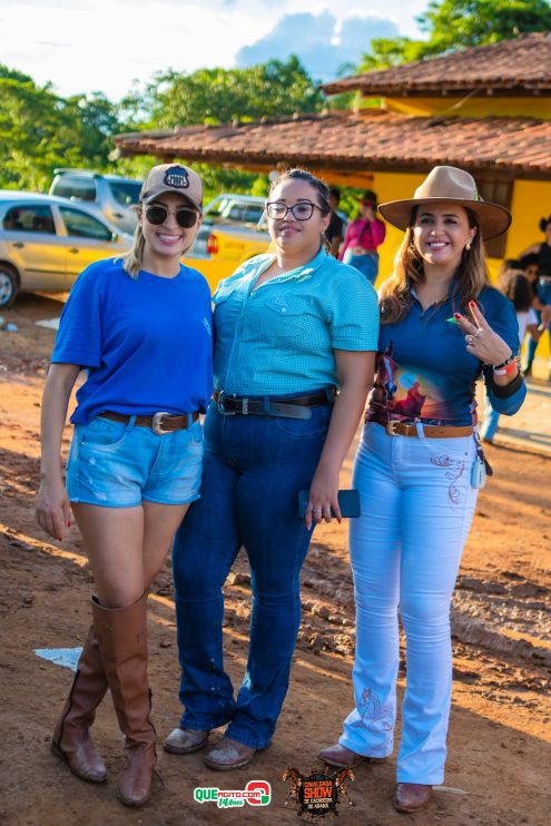 Cavaleiros e amazonas lotam as ruas de Cachoeira do Aranã, durante a Cavalgada Show 287