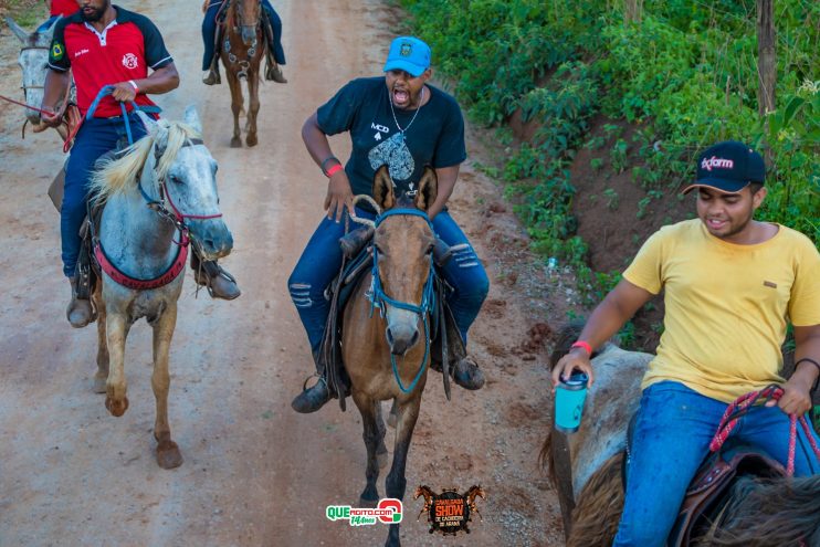 Cavaleiros e amazonas lotam as ruas de Cachoeira do Aranã, durante a Cavalgada Show 310