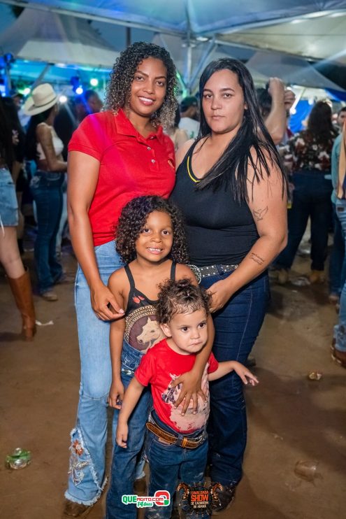 Cavaleiros e amazonas lotam as ruas de Cachoeira do Aranã, durante a Cavalgada Show 367