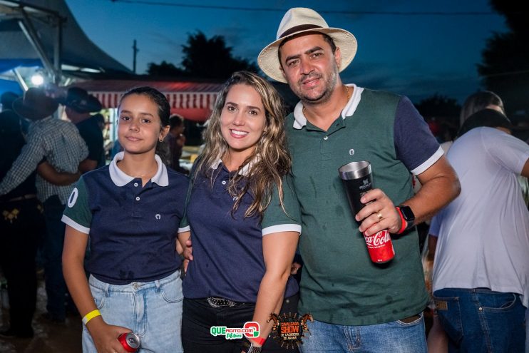 Cavaleiros e amazonas lotam as ruas de Cachoeira do Aranã, durante a Cavalgada Show 376