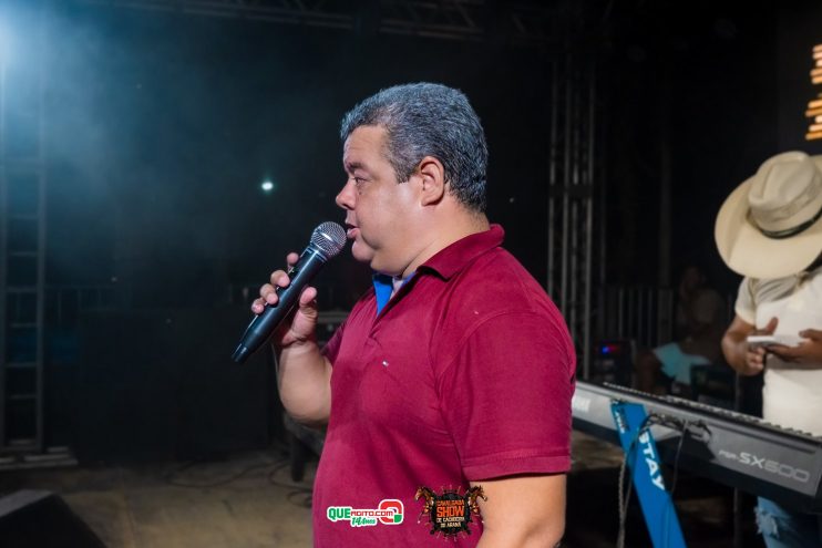 Cavaleiros e amazonas lotam as ruas de Cachoeira do Aranã, durante a Cavalgada Show 448